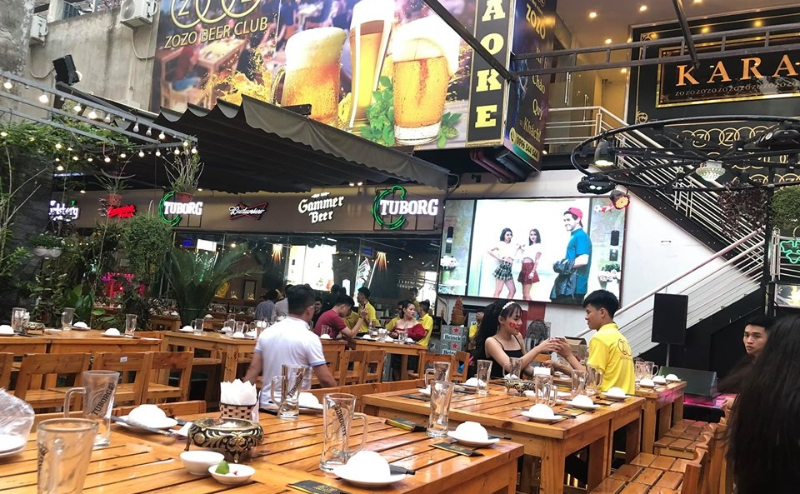 30+ mẫu thiết kế nhà hàng đẹp nhìn là thích 20 Thiết kế nhà hàng Karaoke